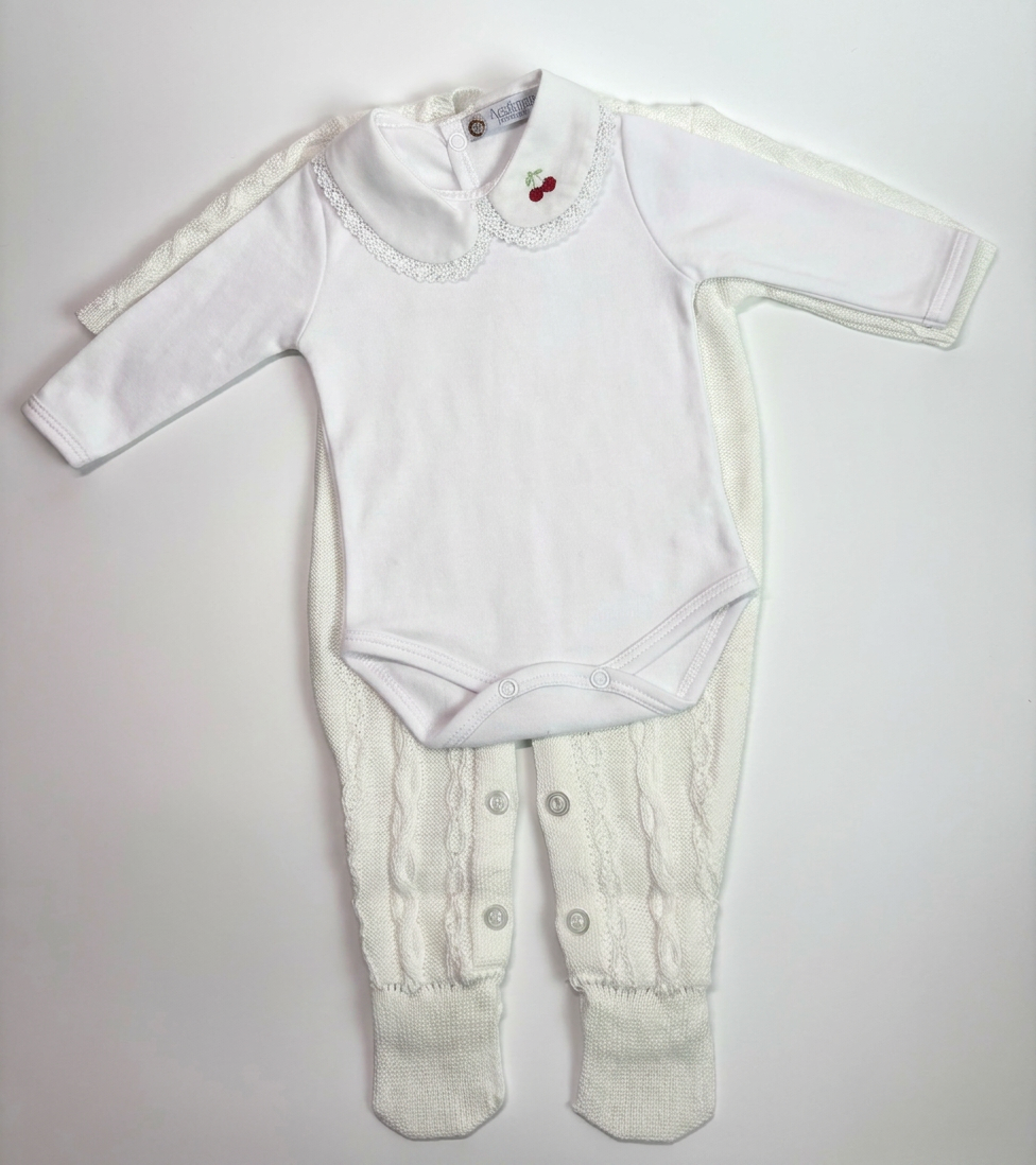 Conjunto Saída de Maternidade - Macacão Bambino (Cereja Branco)