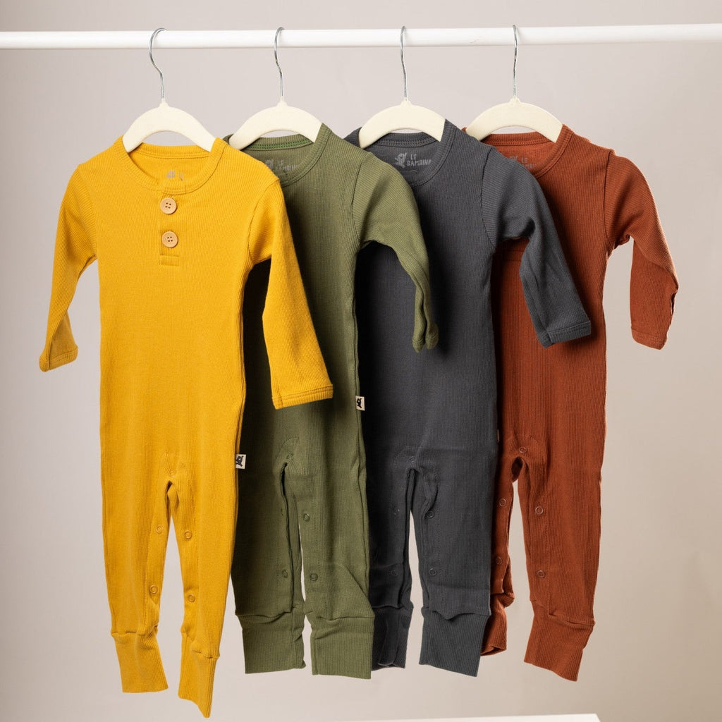 Macacão Manga Longa Botão Bebê Comfort Premium - Amarelo Sol