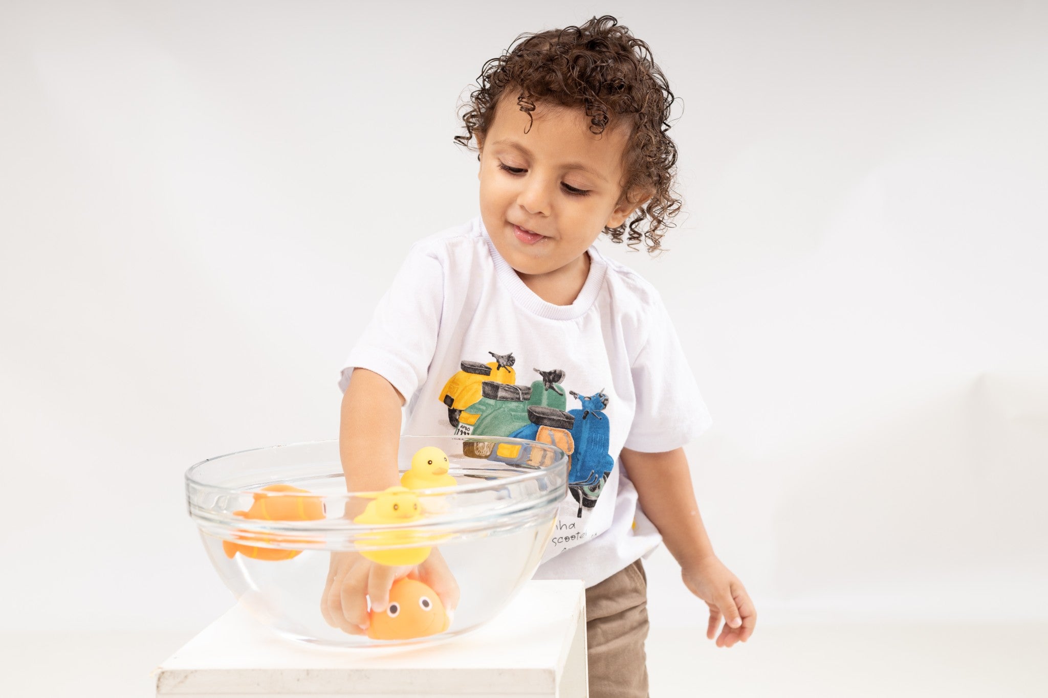 Bichinhos para banho unissex COLORIDO