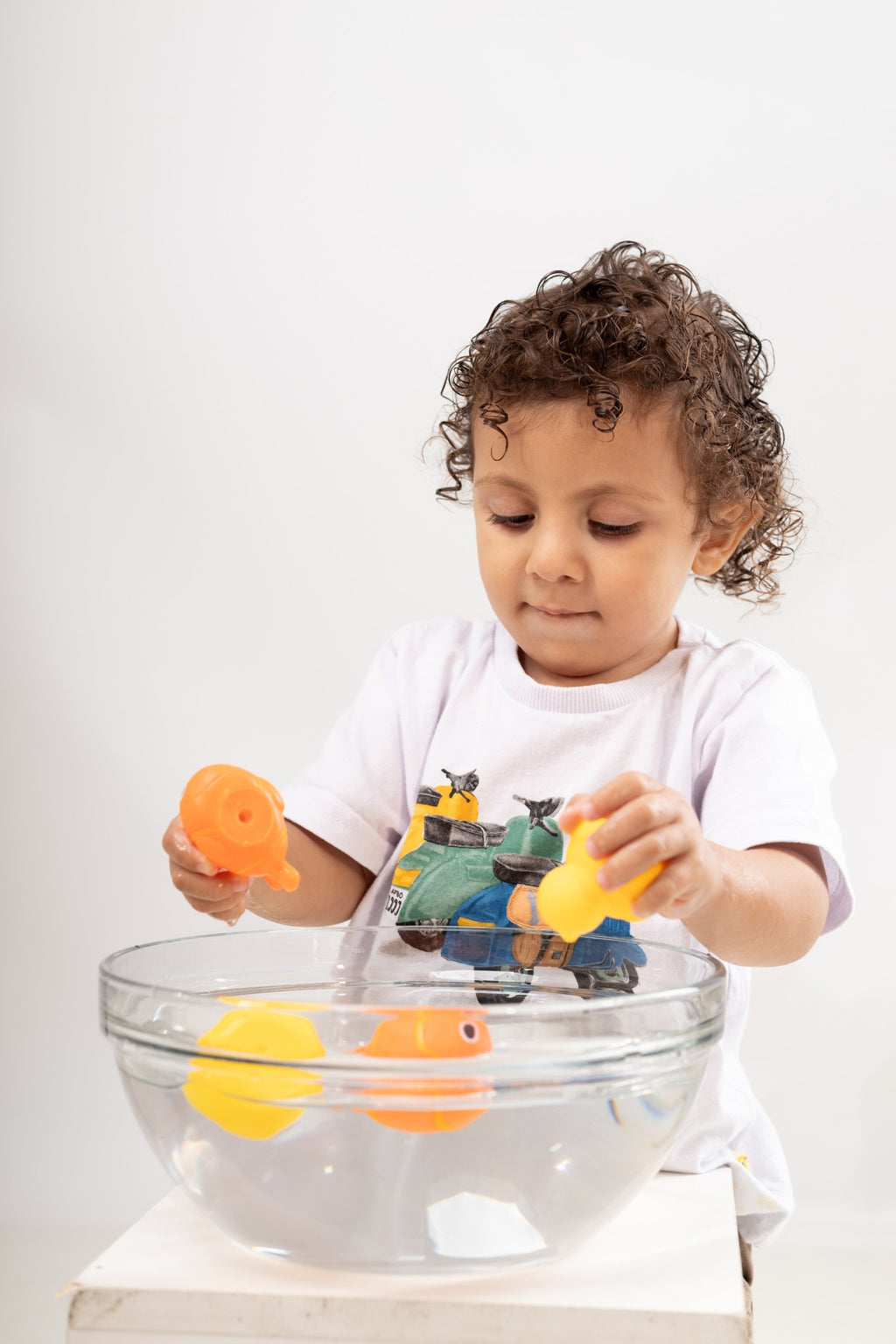 Bichinhos para banho unissex COLORIDO