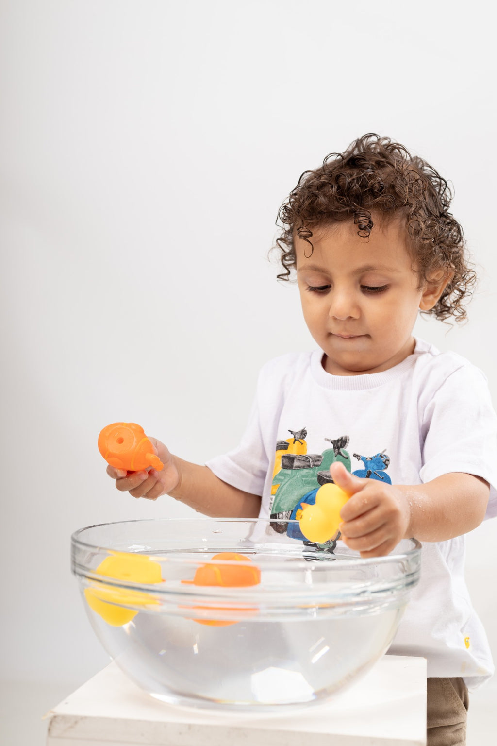 Bichinhos para banho unissex COLORIDO