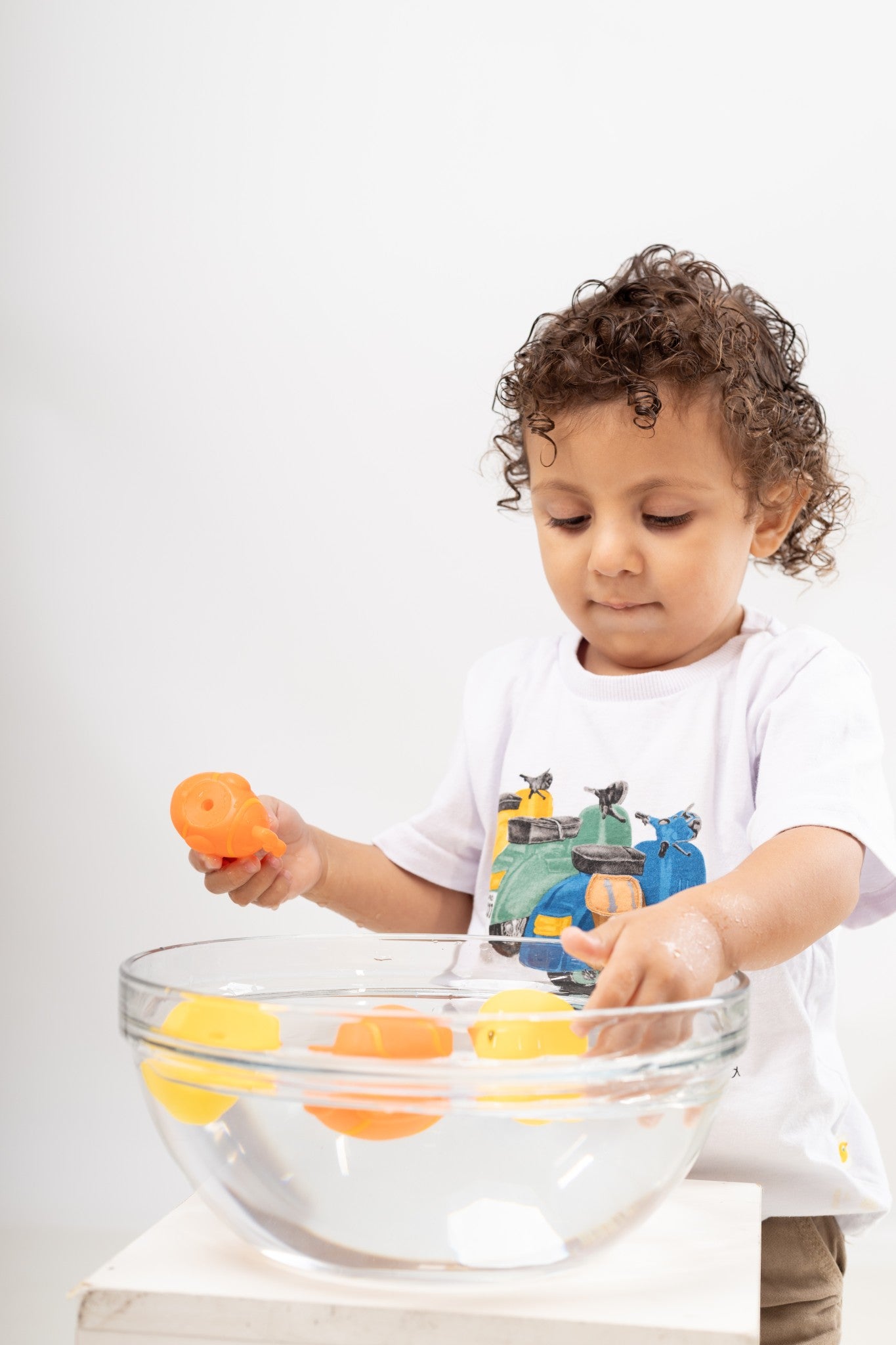 Bichinhos para banho unissex COLORIDO