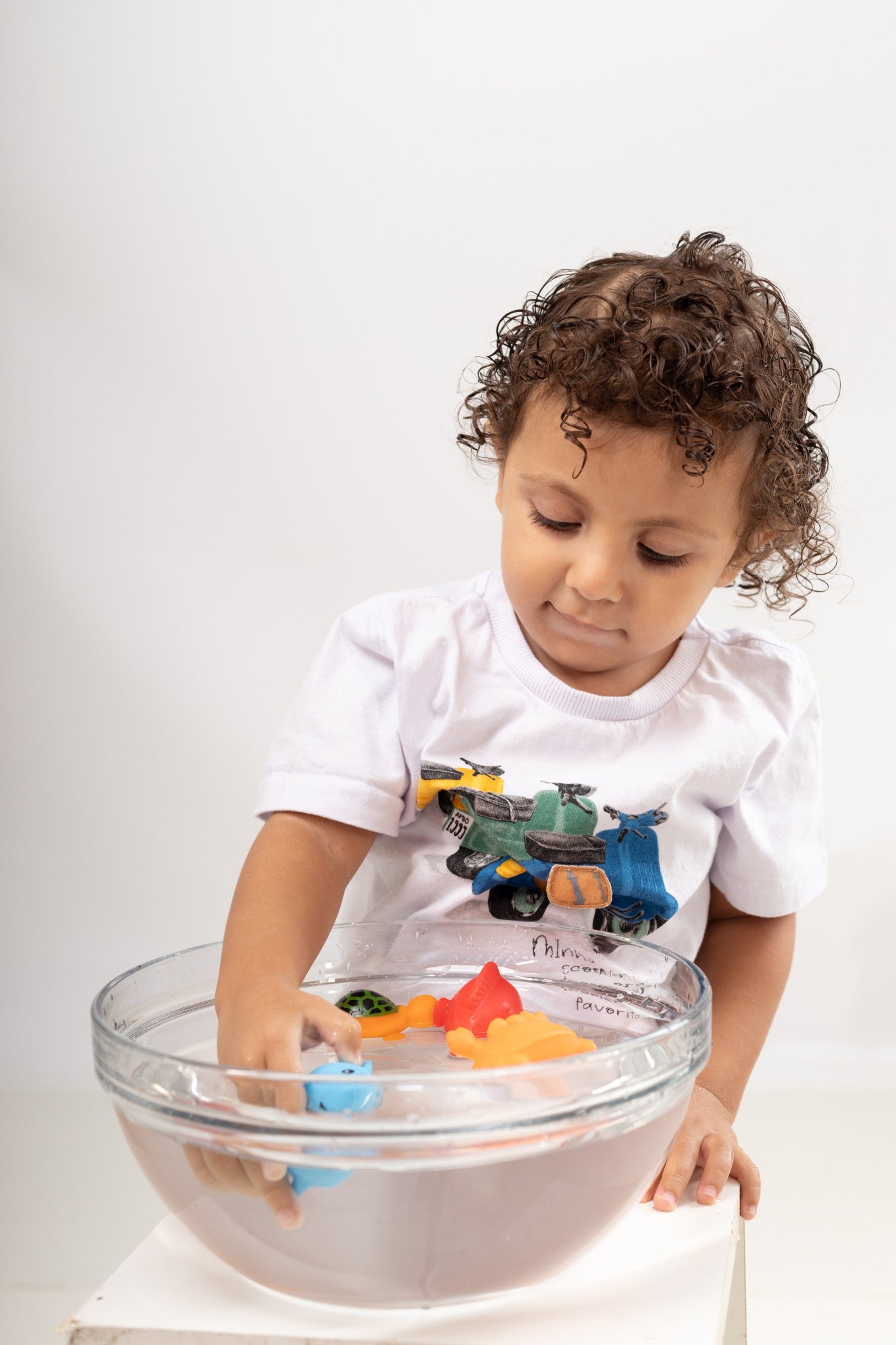 Bichinhos para banho unissex COLORIDO