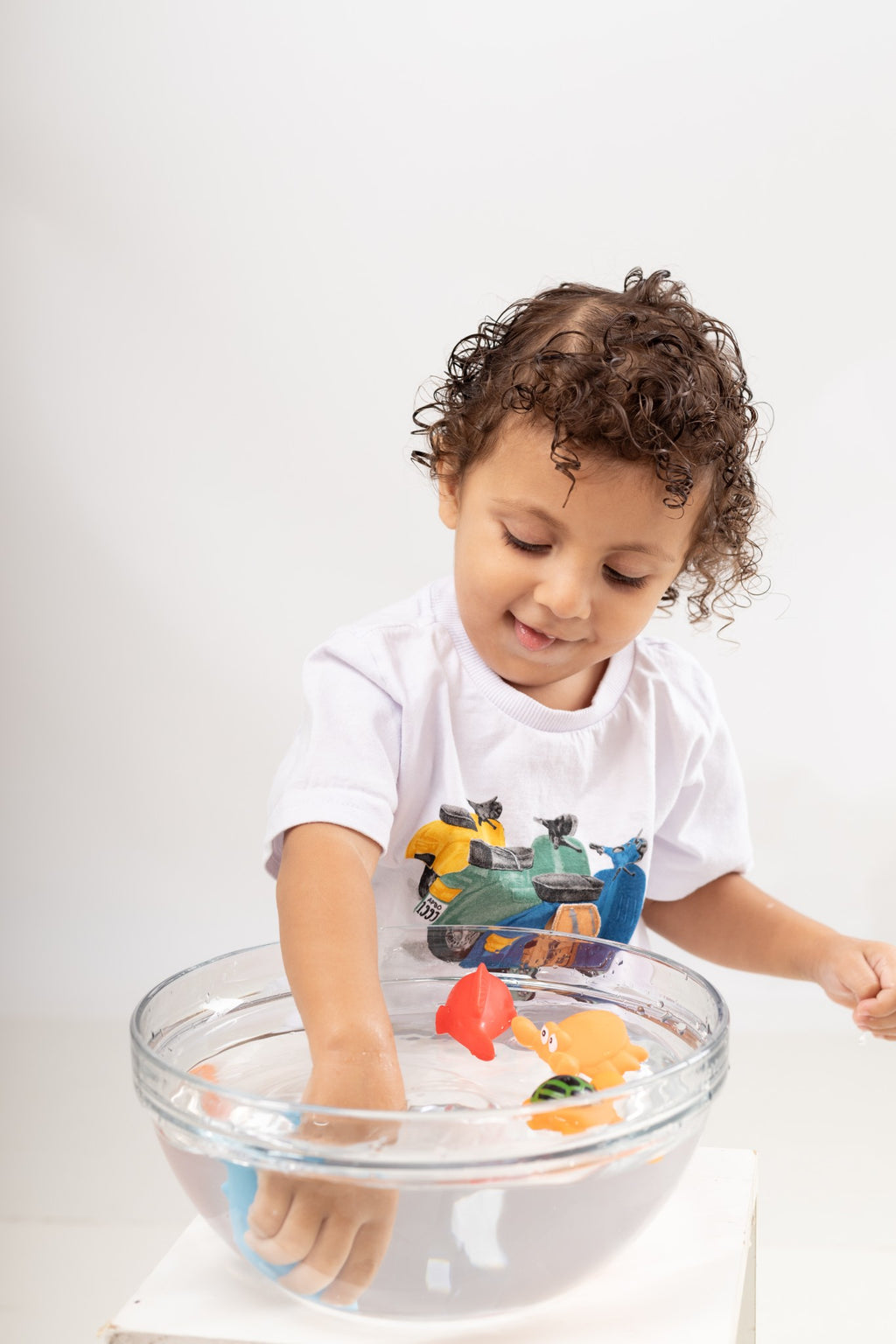 Bichinhos para banho unissex COLORIDO