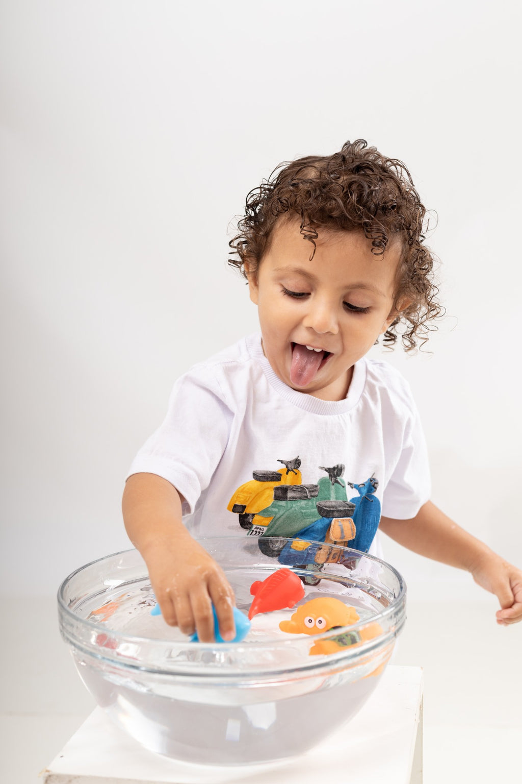 Bichinhos para banho unissex COLORIDO