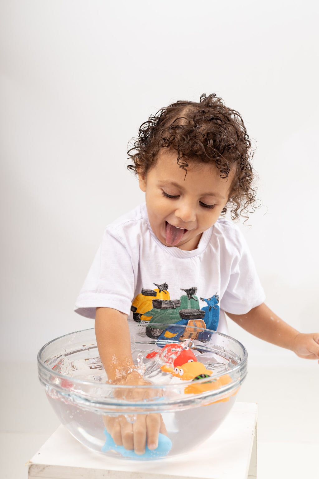 Bichinhos para banho unissex COLORIDO