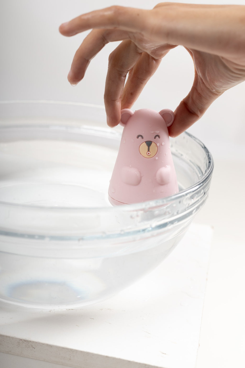 Brinquedo de banho vai e vem urso