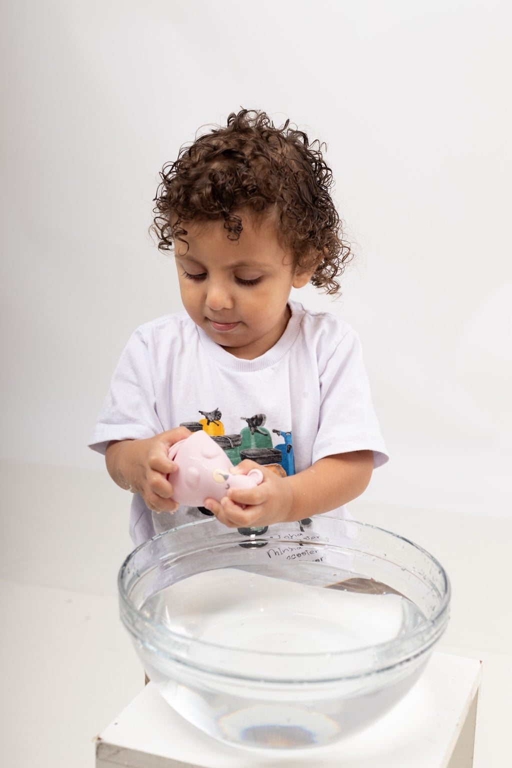 Brinquedo de banho vai e vem urso