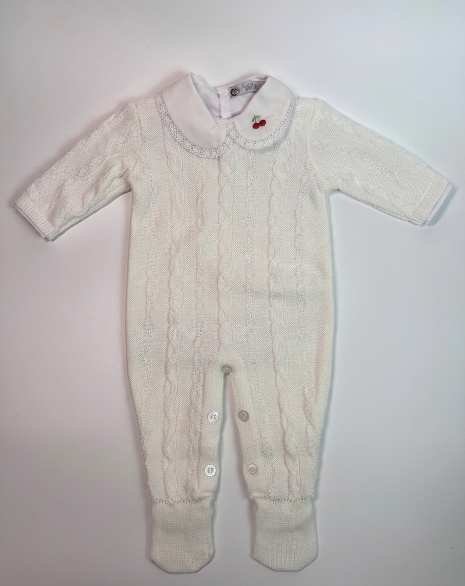 Conjunto Saída de Maternidade - Macacão Bambino (Cereja Branco)